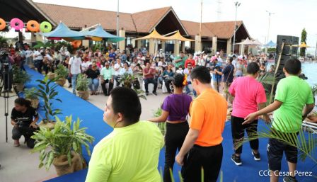 Nicaragua Fuerza Bendita:   III Edición de la Pasarela Verano de Amor