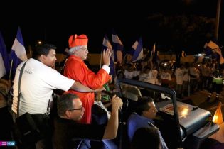 Pueblo de Nicaragua recibe a Su Eminencia el Cardenal Leopoldo Brenes