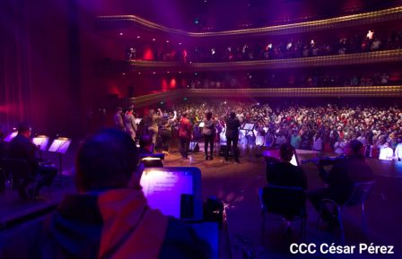 Cantata al General Augusto C. Sandino