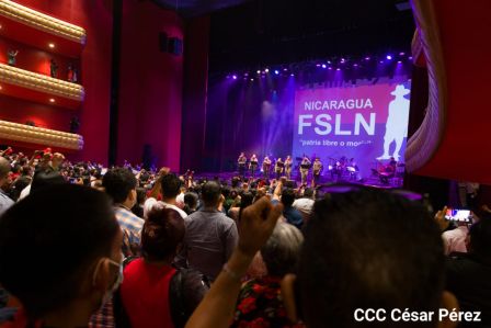 Cantata al General Augusto C. Sandino