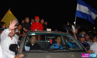 Con mucho regocijo fieles católicos reciben a Cardenal Brenes en Catedral de Managua