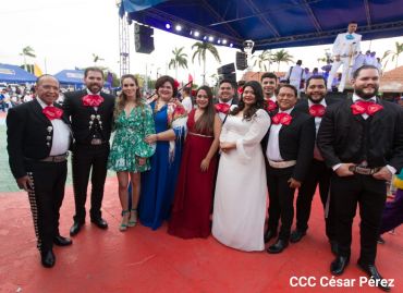 Concierto “Amor de Madre” en el Puerto Salvador Allende