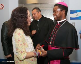Presidente Daniel y Compañera Rosario reciben a Su Eminencia Cardenal Leopoldo Brenes