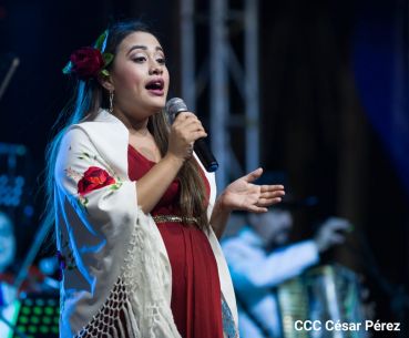 Concierto “Amor de Madre” en el Puerto Salvador Allende