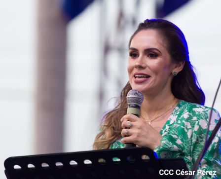 Concierto “Amor de Madre” en el Puerto Salvador Allende