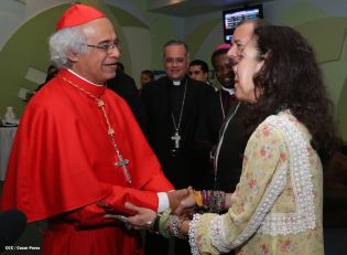 Presidente Daniel y Compañera Rosario reciben a Su Eminencia Cardenal Leopoldo Brenes