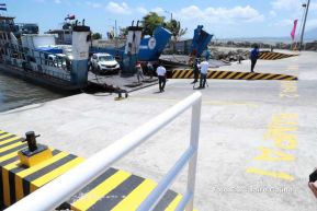 EPN inauguró ampliación y mejoramiento del Puerto San Jorge