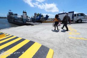 EPN inauguró ampliación y mejoramiento del Puerto San Jorge