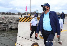 EPN inauguró ampliación y mejoramiento del Puerto San Jorge