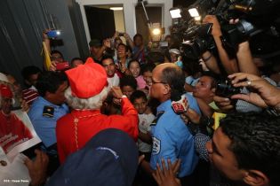 Presidente Daniel y Compañera Rosario reciben a Su Eminencia Cardenal Leopoldo Brenes