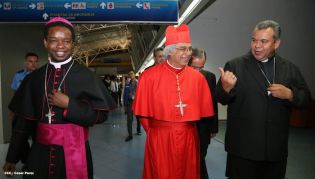 Presidente Daniel y Compañera Rosario reciben a Su Eminencia Cardenal Leopoldo Brenes