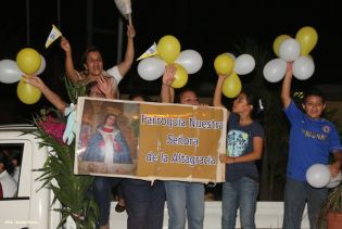 Presidente Daniel y Compañera Rosario reciben a Su Eminencia Cardenal Leopoldo Brenes