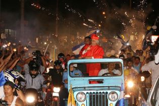 Presidente Daniel y Compañera Rosario reciben a Su Eminencia Cardenal Leopoldo Brenes