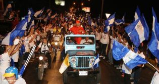 Presidente Daniel y Compañera Rosario reciben a Su Eminencia Cardenal Leopoldo Brenes