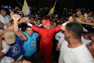 Presidente Daniel y Compañera Rosario reciben a Su Eminencia Cardenal Leopoldo Brenes