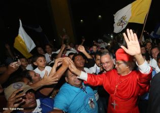 Presidente Daniel y Compañera Rosario reciben a Su Eminencia Cardenal Leopoldo Brenes
