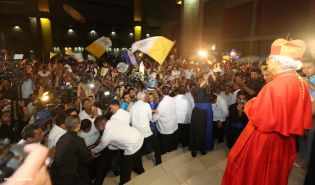 Presidente Daniel y Compañera Rosario reciben a Su Eminencia Cardenal Leopoldo Brenes