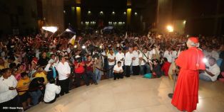 Presidente Daniel y Compañera Rosario reciben a Su Eminencia Cardenal Leopoldo Brenes