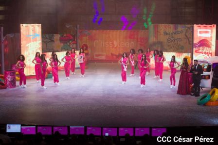 Miss Teen: Arte, Belleza e Identidad Cultural