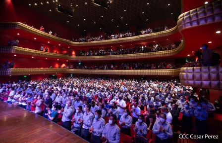 ¡Nicaragua libre y luminosa! Cantata en homenaje al Comandante Carlos Fonseca
