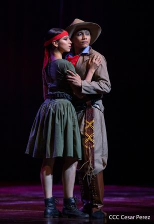 ¡Nicaragua libre y luminosa! Cantata en homenaje al Comandante Carlos Fonseca