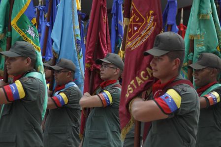 Desfile cívico-militar en honor al primer aniversario del tránsito a la inmortalidad de Chávez
