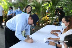 Presidente Daniel Ortega y Compañera Rosario Murillo participan en Verificación Ciudadana