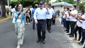 Presidente Daniel Ortega y Compañera Rosario Murillo participan en Verificación Ciudadana