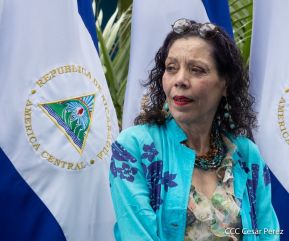 Presidente Daniel Ortega y Compañera Rosario Murillo participan en Verificación Ciudadana