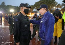 42 Aniversario de Fundación de la Fuerza Aérea