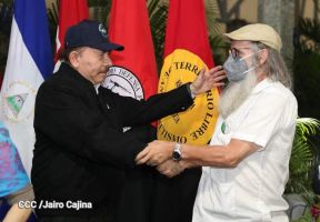 Acto en Conmemoración del 41 Aniversario de la Gran Cruzada Nacional de Alfabetización