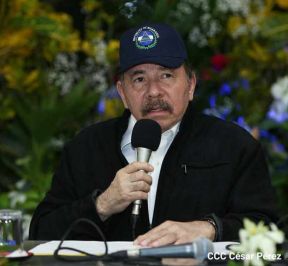 Acto en Conmemoración del 41 Aniversario de la Gran Cruzada Nacional de Alfabetización