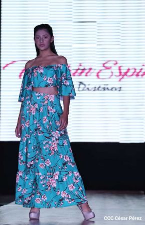 "ES Arte Moda, Diseño y Muralismo"