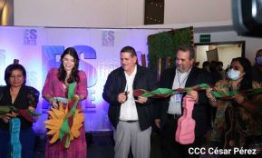 "ES Arte Moda, Diseño y Muralismo"