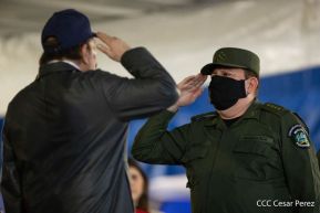 Desfile Pueblo-Ejército conmemorando 42 Años de Amor a la Patria