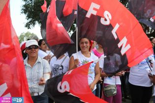 Mujeres Sandinistas movilizadas en saludo al 8 de Marzo