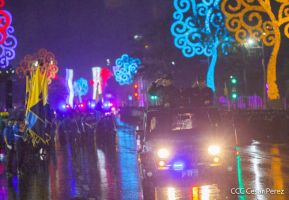 Desfile policial Centinelas de la Paz por el 42 aniversario de la Policía Nacional