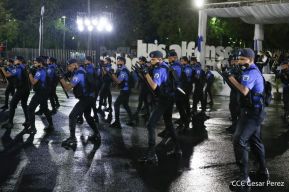 Desfile policial Centinelas de la Paz por el 42 aniversario de la Policía Nacional