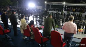 Desfile policial Centinelas de la Paz por el 42 aniversario de la Policía Nacional