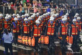 Desfile policial Centinelas de la Paz por el 42 aniversario de la Policía Nacional