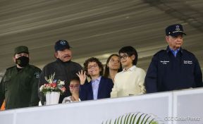 Desfile policial Centinelas de la Paz por el 42 aniversario de la Policía Nacional