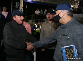 Desfile policial Centinelas de la Paz por el 42 aniversario de la Policía Nacional