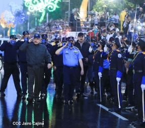 Desfile policial Centinelas de la Paz por el 42 aniversario de la Policía Nacional
