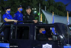 Desfile policial Centinelas de la Paz por el 42 aniversario de la Policía Nacional