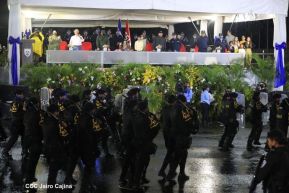 Desfile policial Centinelas de la Paz por el 42 aniversario de la Policía Nacional
