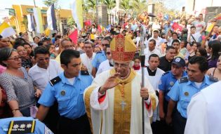Jinotepe da gran recibimiento a Cardenal José Leopoldo Brenes