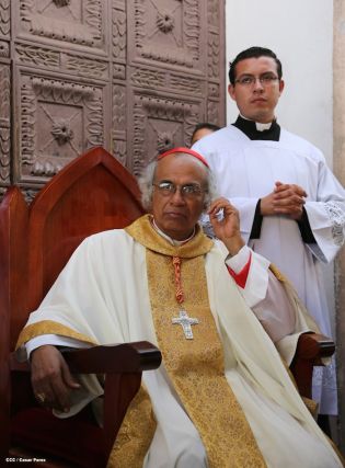 Jinotepe da gran recibimiento a Cardenal José Leopoldo Brenes