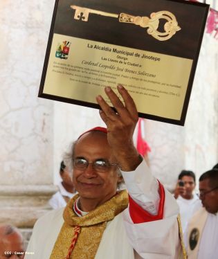 Jinotepe da gran recibimiento a Cardenal José Leopoldo Brenes