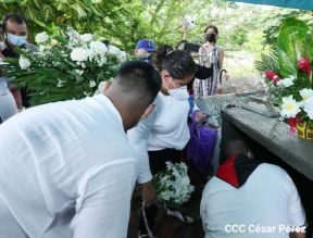 Arnoldo Guillén: El retratista por excelencia de las figuras de nuestro legado heroico 