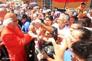 Jubiloso pueblo de Matagalpa recibe al Cardenal Leopoldo Brenes  